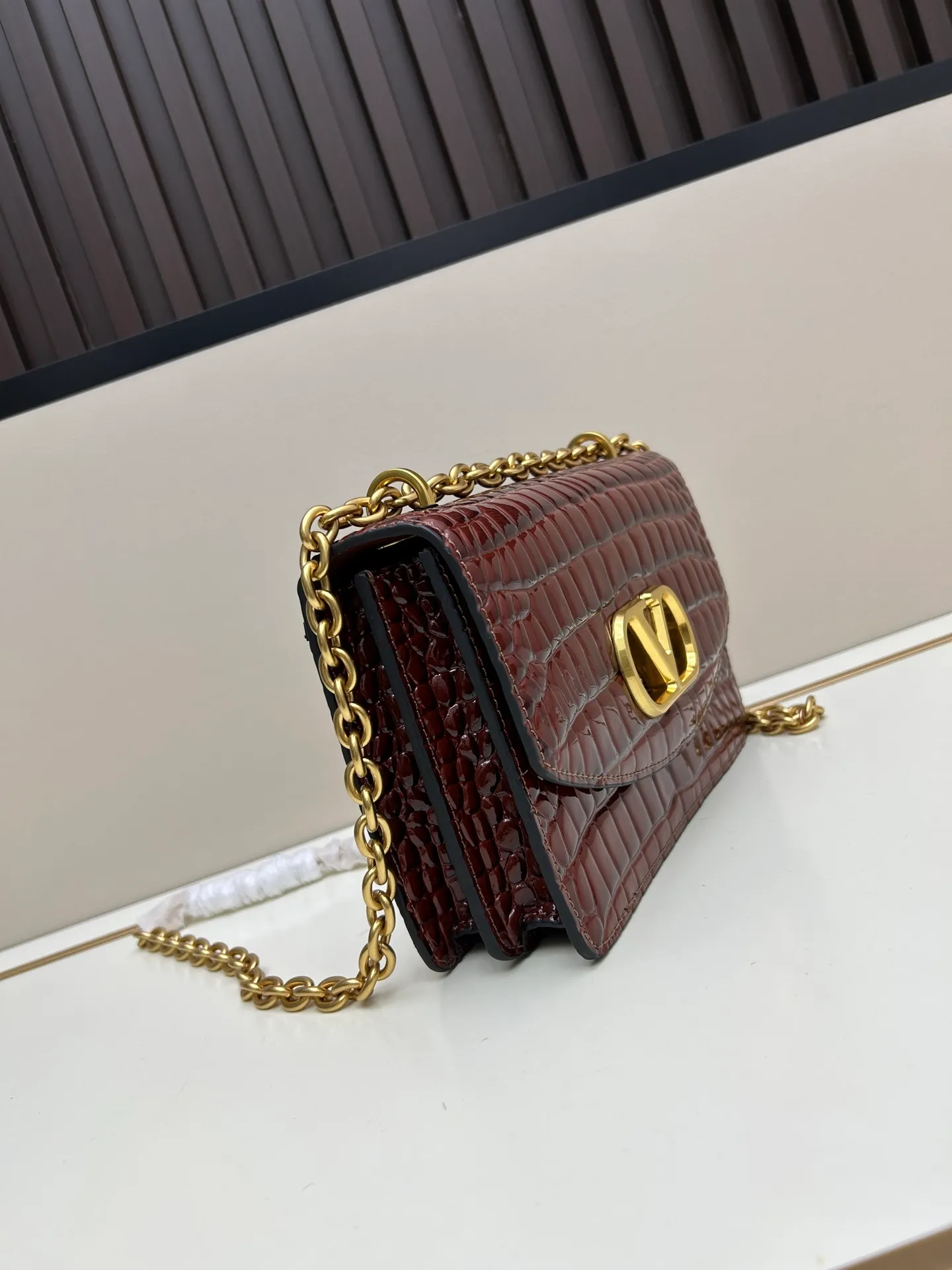 All Categories Official Website "Brand Women's Bags" Women's Bags 💙 Valentino 2025 New VALENTINO Crossbody Bag