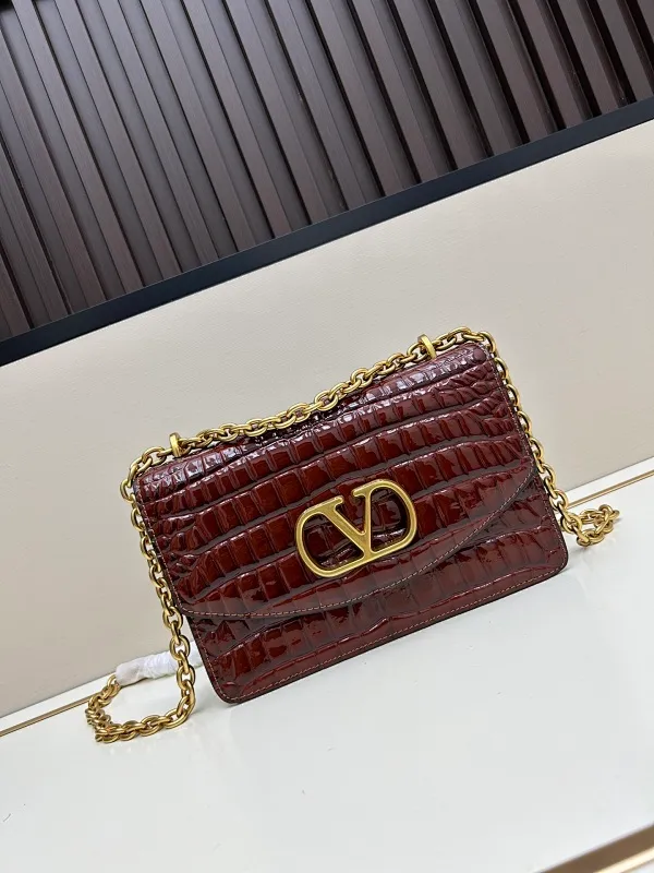All Categories Official Website "Brand Women's Bags" Women's Bags 💙 Valentino 2025 New VALENTINO Crossbody Bag