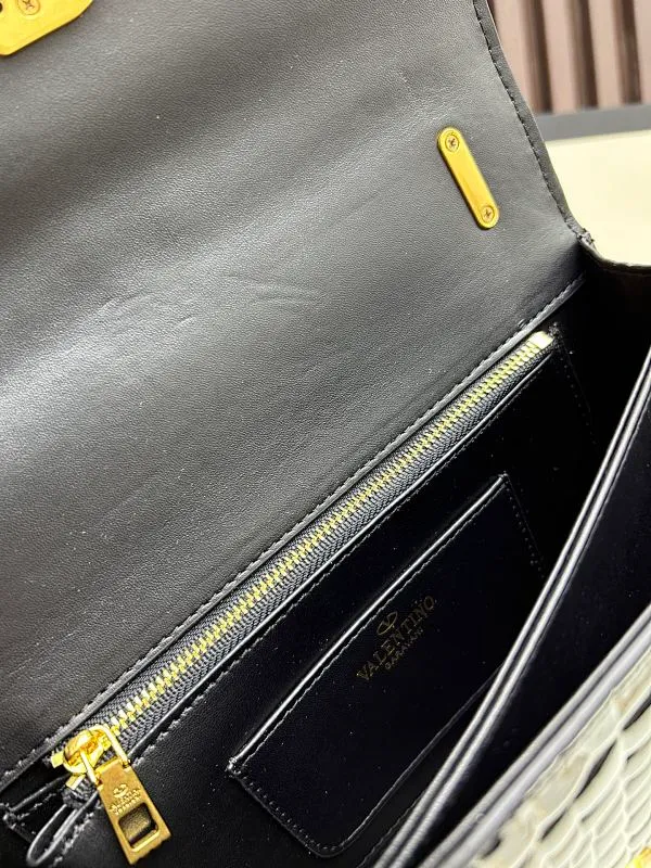 All Categories Official Website "Brand Women's Bags" Women's Bags 💙 Valentino 2025 New VALENTINO Crossbody Bag