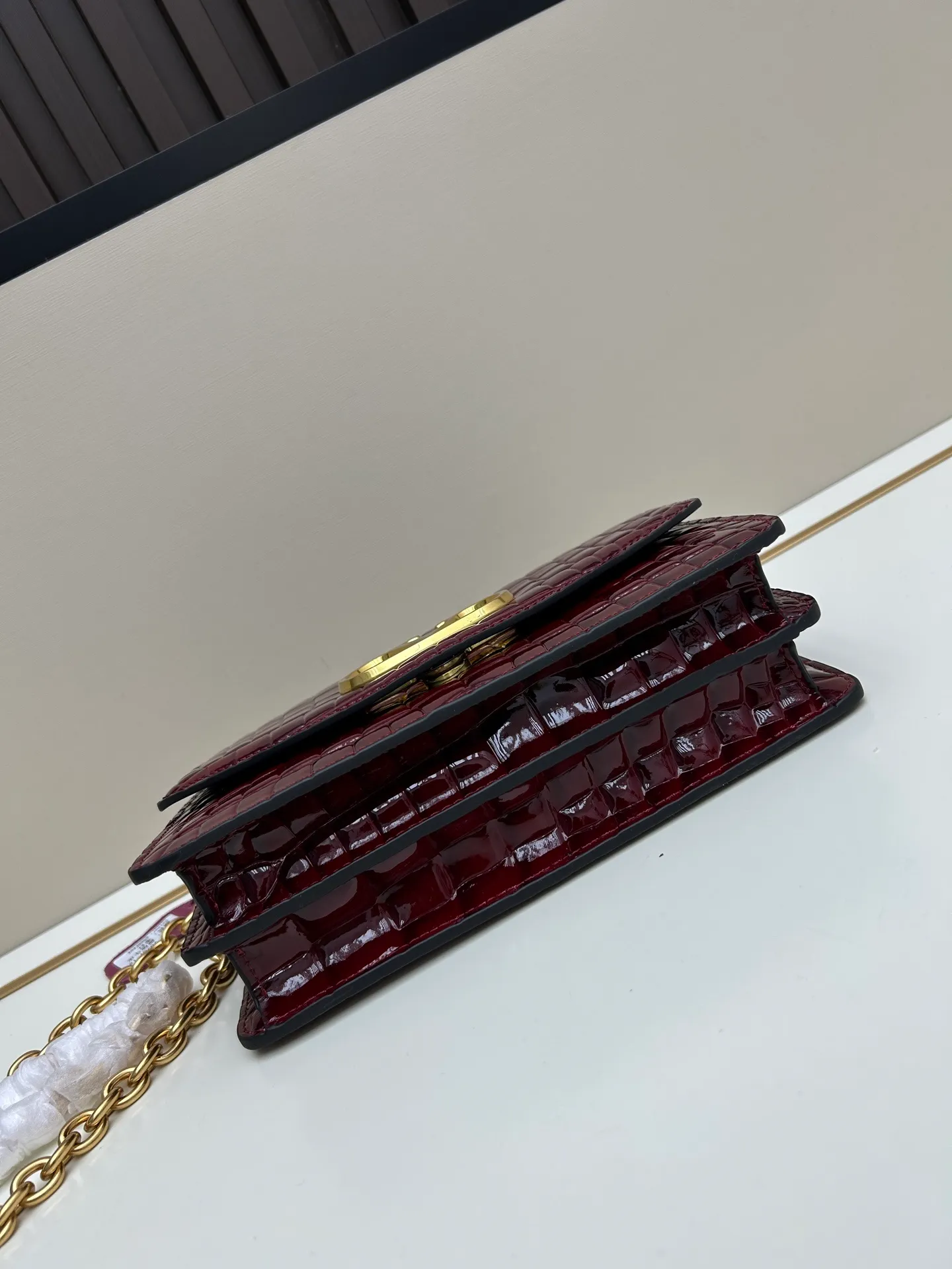 All Categories Official Website "Brand Women's Bags" Women's Bags 💙 Valentino 2025 New VALENTINO Crossbody Bag