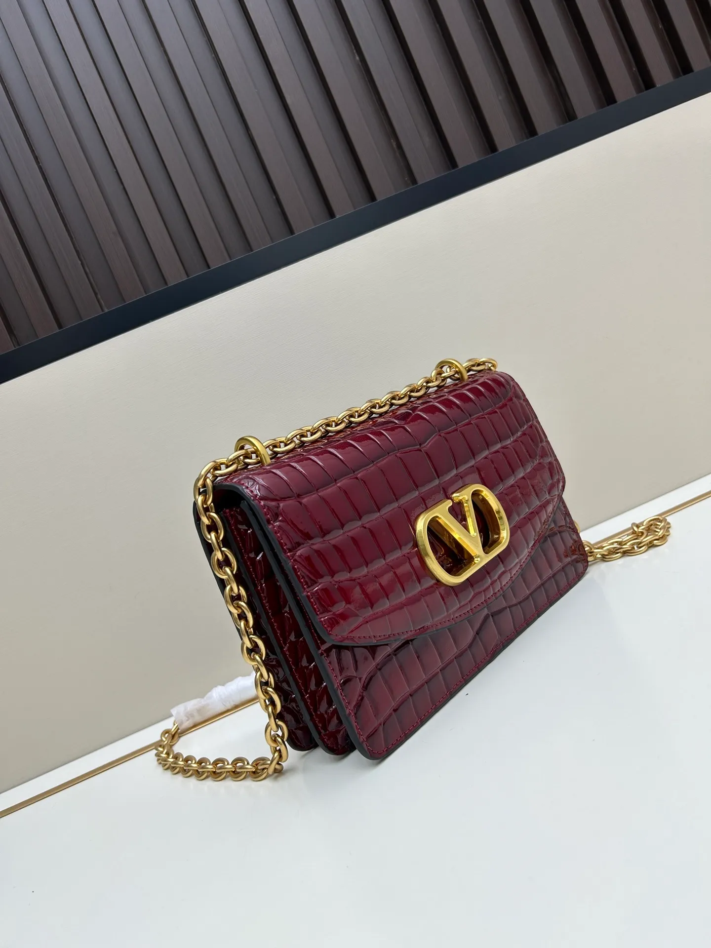All Categories Official Website "Brand Women's Bags" Women's Bags 💙 Valentino 2025 New VALENTINO Crossbody Bag