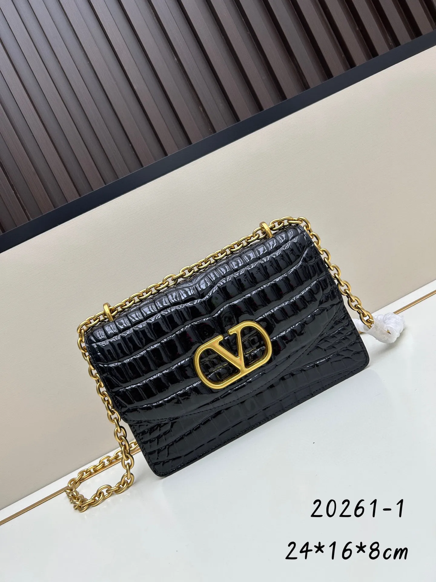 All Categories Official Website "Brand Women's Bags" Women's Bags 💙 Valentino 2025 New VALENTINO Crossbody Bag