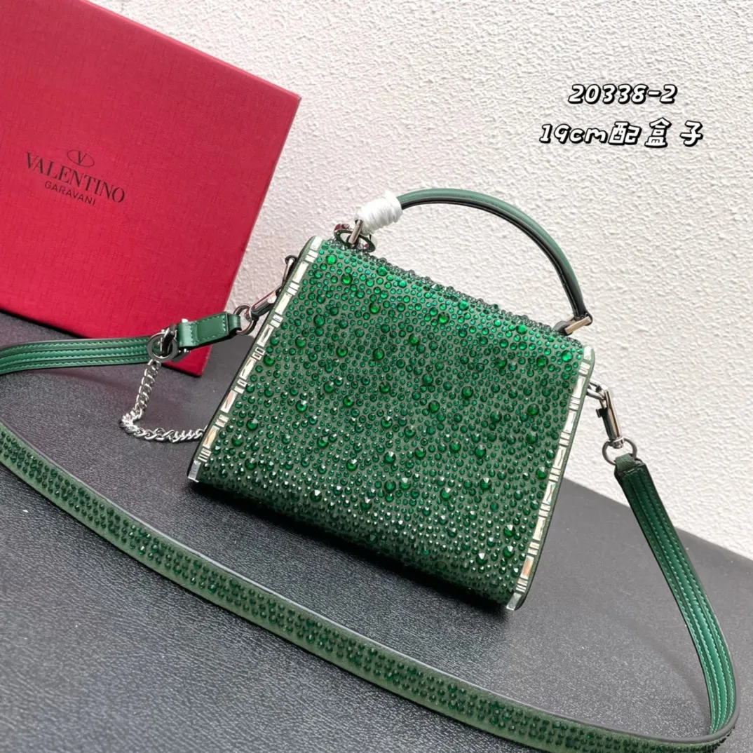 All categories Official website "Brand Women's Bags" Women's Bags 💙 Valentino replica VALENTINO, fine imitation VALENTINO bags, VALENTINO shoulder bags, 2023 official latest version VALENTINO handbags, bag factory, original material, size: 19-13-9CM