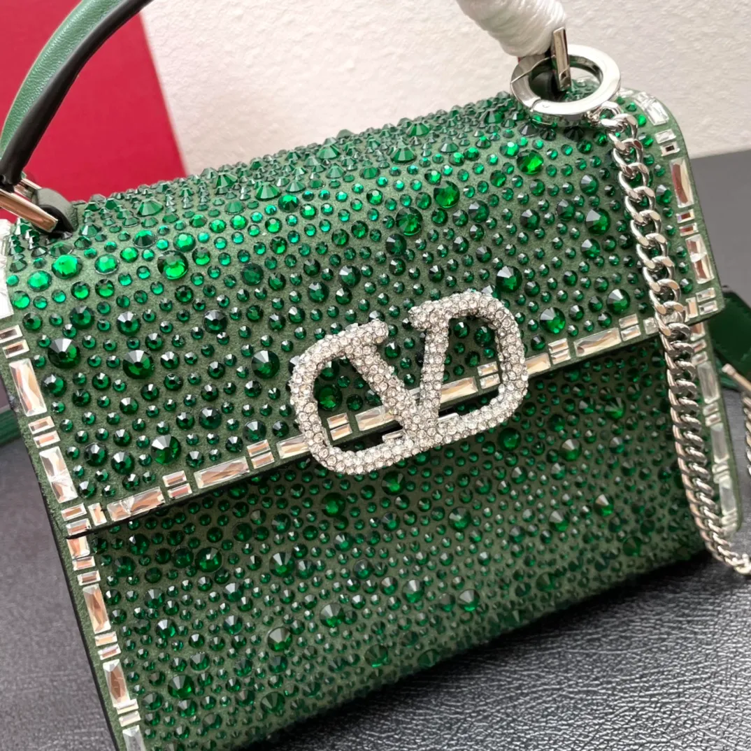 All categories Official website "Brand Women's Bags" Women's Bags 💙 Valentino replica VALENTINO, fine imitation VALENTINO bags, VALENTINO shoulder bags, 2023 official latest version VALENTINO handbags, bag factory, original material, size: 19-13-9CM