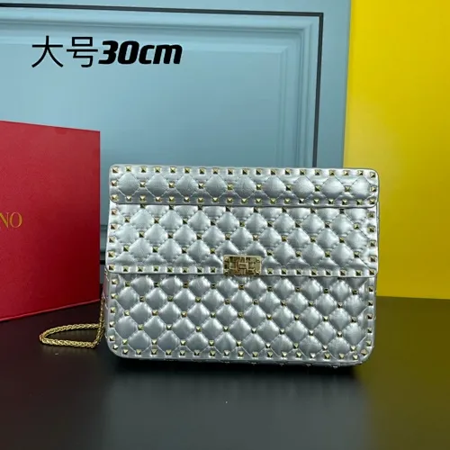 All categories Official website "Brand Women's Bags" Women's Bags 💙 Valentino 2022 Official New Valentino Soft Sheepskin Crossbody Bag Wholesale 58003100 High Quality Size: 30-8.5-20CM