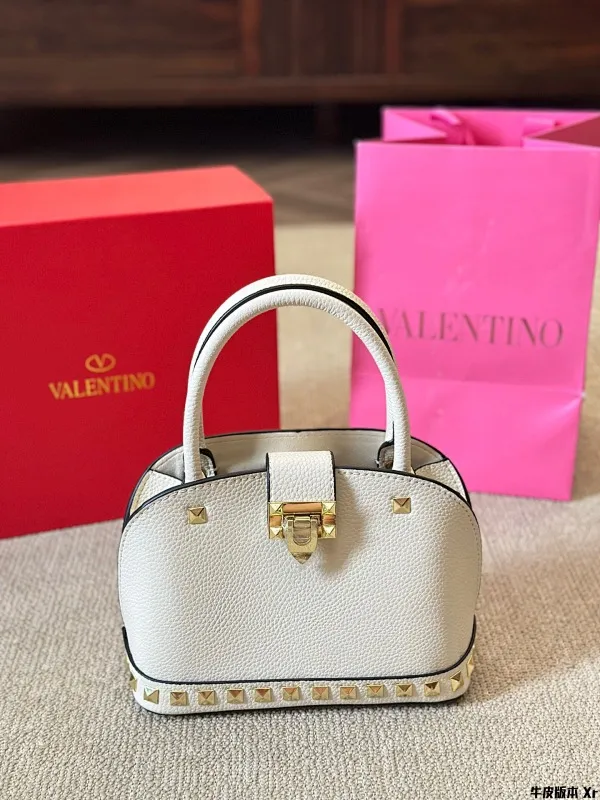 All Categories Official Website "Brand Women's Bags" Women's Bags 💙 Valentino 2024 Official Website New Valentino Crossbody Bag