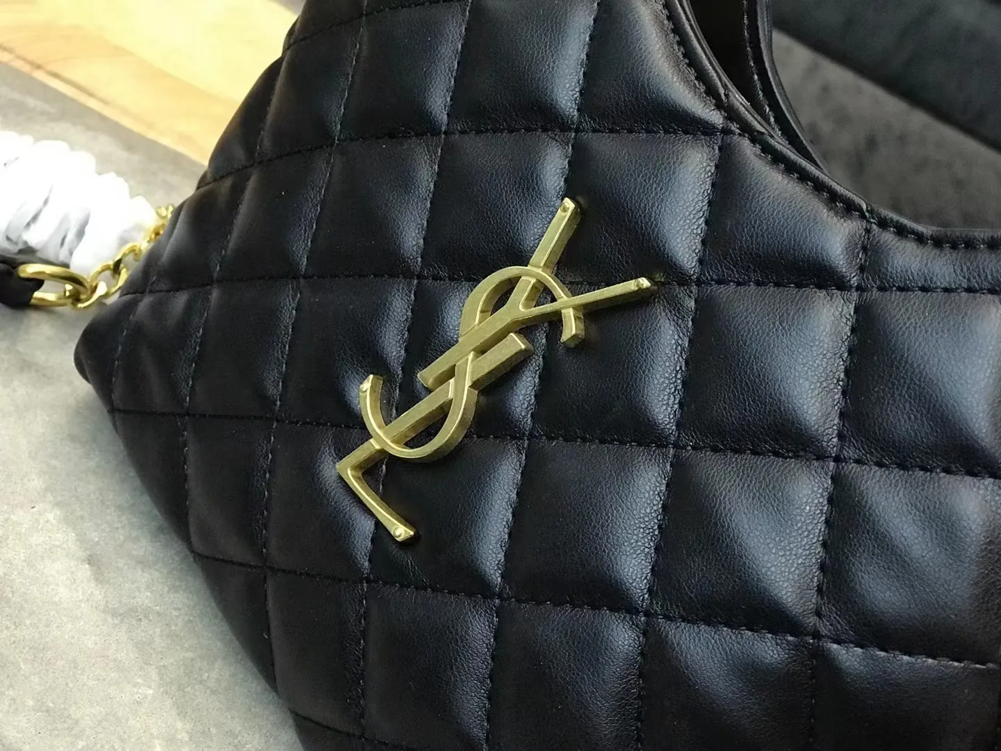 All categories Official website "Brand Women's Bags" Women's Bags 💙 YSL Fine imitation YSL, high imitation YSL bags, YSL crossbody bags, 2023 official latest version YSL handbags, YSL bag factory, recommended bags, size: 38-8-58CM
