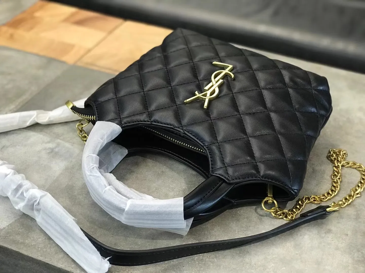 All categories Official website "Brand Women's Bags" Women's Bags 💙 YSL Fine imitation YSL, high imitation YSL bags, YSL crossbody bags, 2023 official latest version YSL handbags, YSL bag factory, recommended bags, size: 38-8-58CM