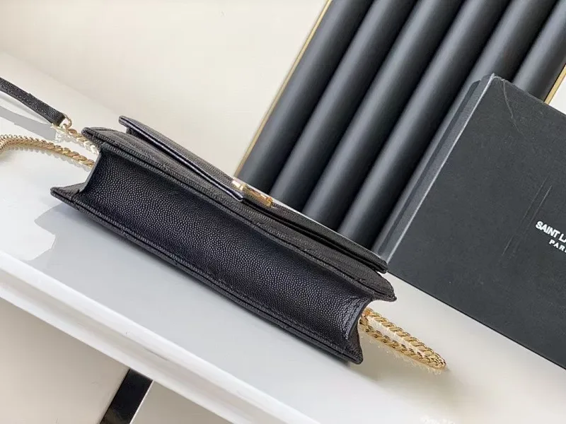 All categories Official website "Brand Women's Bags" Women's Bags 💙 YSL 2022 Official New YSL Crossbody Bag Wholesale 58001350 High Quality Specifications: 19-11.5-4CM