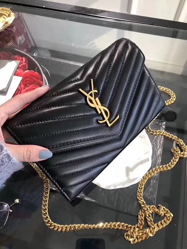 All categories Official website "Brand Women's Bags" Women's Bags 💙 YSL 2022 Official New YSL Crossbody Bag Wholesale 58001350 High Quality Specifications: 22.5-14-4CM