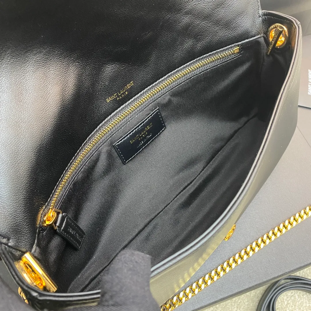 Black sheepskin/gold 🌈KATE 99 quilted sheepskin handbag. Speaking of the most popular bags in the past two years, the name of the armpit bag must be included! Carry it with a spaghetti strap. There is a kind of casual French elegance, which makes people think that this girl is very fashionable at first glance, but she is also effortlessly fashionable. There is also a long leather shoulder strap that can be worn interchangeably! One pack for multiple uses👍 Model: 632014 [original leather] Size: 26x13.5x4.5cm🌺🌺🌺6582090