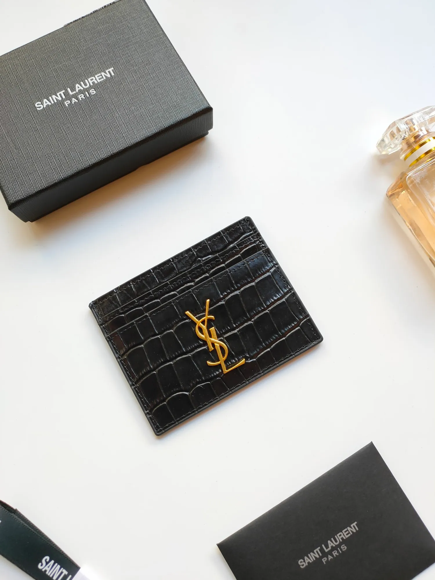 💰110 Saint Laurent new arrivals👉Genuine pickup bag, 🎀Earned with sheep pattern microfiber lining, crocodile pattern cowhide credit card holder, metal interlocking YSL logo original single pair hardware, copied details😋Style number: 423291😎Size: 10.5×7.5×0.5cm
