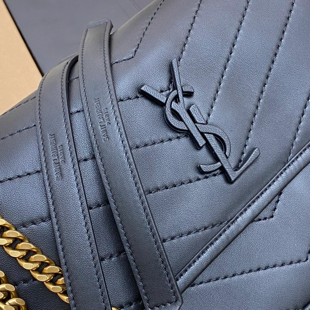 Black sheepskin/gold 🌈New YSL Niki medium size original black plain sheepskin🐏 Very soft to the touch, practical and fashionable! Nlkl's popularity has spread across all major fashion platforms. It can be carried diagonally on one shoulder and is a versatile item! 20230850 Model: 498894 [original leather] Size: 28x20x8.5cm
