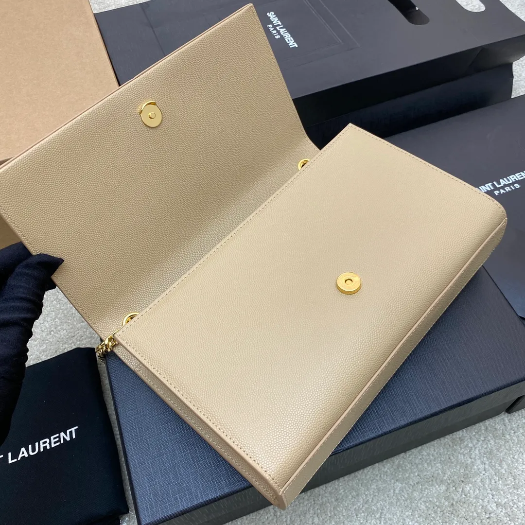 💰1300 ball pattern apricot/gold buckle 🌈Y’s most classic style Kate crocodile pattern chain crossbody bag! A versatile style that is a must-have in every girl’s wardrobe! High-quality original crocodile embossed cowhide, wear-resistant and scratch-resistant, no need to take special care of it💫Believe me, kate is definitely an eternal classic. No Y family tassel bag would dare to call itself fashionable👍20210650 Model: 377829 [original leather] Size: 24*14.5*5.5cm