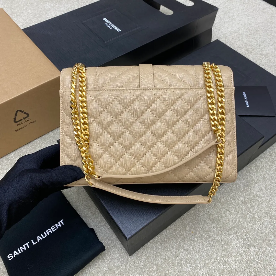 Apricot ball pattern/gold buckle 🌈𝑬𝒏𝒗𝒆𝒍𝒐𝒑𝒆 medium grain embossed quilted genuine leather envelope bag, classic is eternal, the sky-high V pattern and rhombus caviar pattern, Italian original cowhide with eye-catching Y family logo, elegant and fashionable all in one! One chain and three backs, single chain cross-body, double chain single back, single chain single back are all perfect🤗Little fairies of different heights, there is always a way to carry it that suits you❤️20230750 Model: 392739 [original leather] Size: 24x17.5x6cm