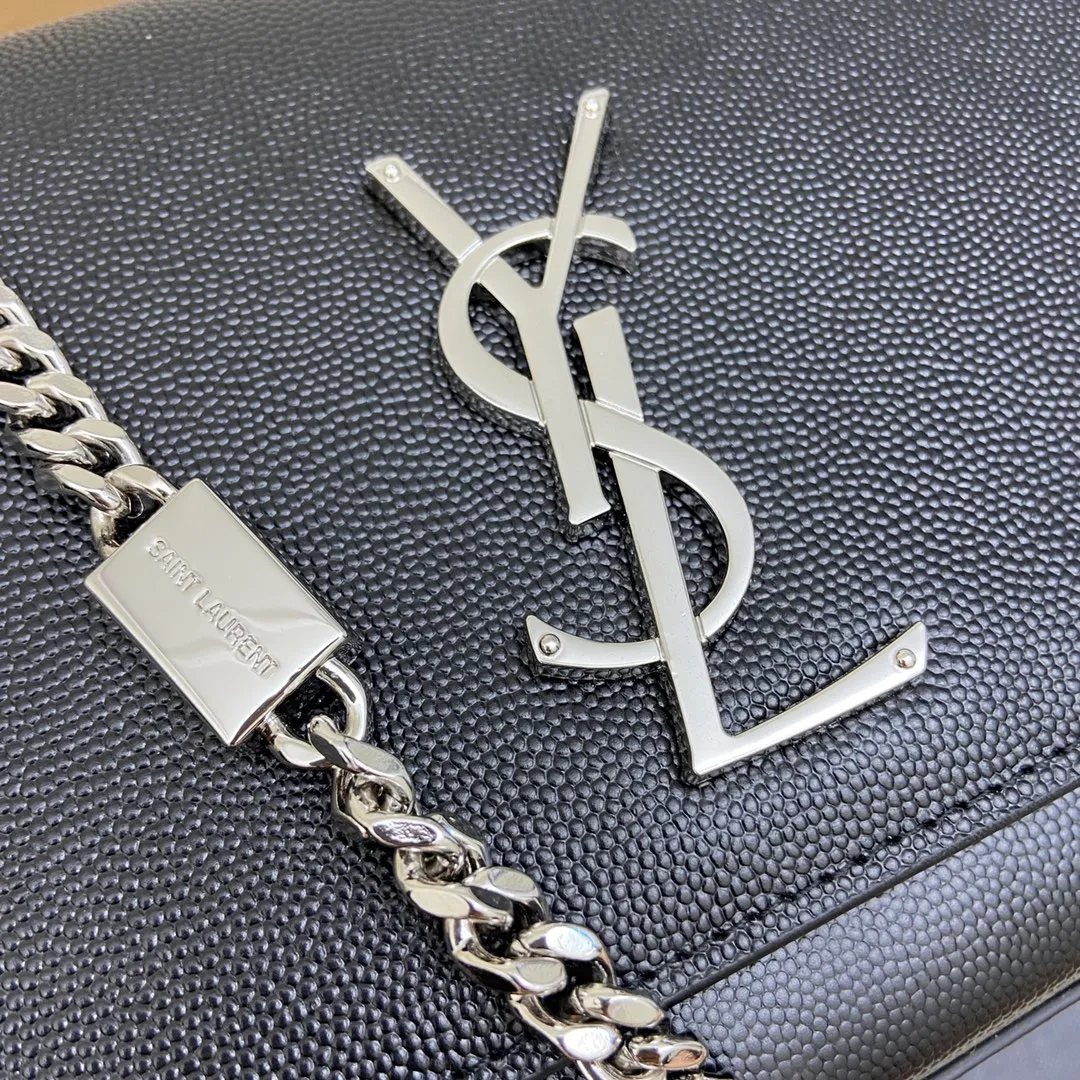 💰1260 Black ball pattern/silver buckle [original leather] 🌈Y’s most classic style Kate chain crossbody bag! A versatile style that is a must-have in every girl’s wardrobe! High-quality original South African cowhide, wear-resistant and scratch-resistant, no need to take special care of it💫Believe me, kate is definitely an eternal classic. No one would dare to call themselves fashionable without a Y family tassel bag👍20210630 Model: 354021 Size: 24*14.5*5.5cm