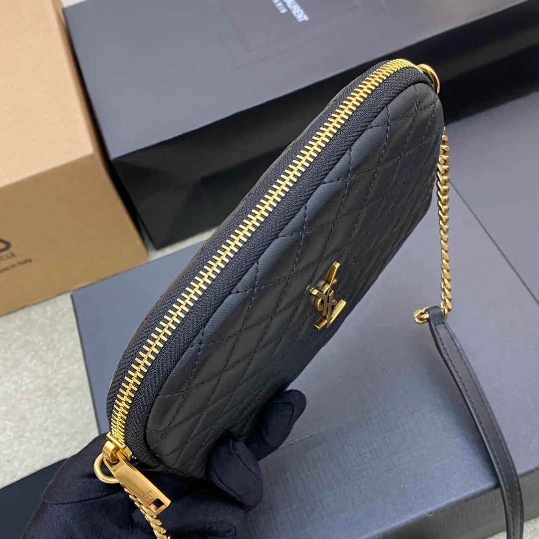 Black sheepskin/gold 🌈YSL's new GABY quilted sheepskin chain shell bag, equipped with classic YSL logo, soft original sheepskin material, adjustable chain length: 57cm, light bronze metal hardware, sheepskin lining👍20220650 Model: 733667 [original leather] Size: 13x9x3.5cm