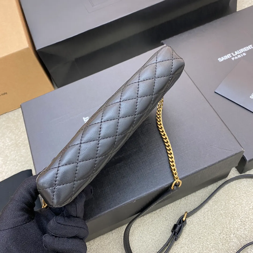 Black sheepskin/gold 🌈YSL's new GABY quilted sheepskin chain shell bag, equipped with classic YSL logo, soft original sheepskin material, adjustable chain length: 57cm, light bronze metal hardware, sheepskin lining👍20220650 Model: 733667 [original leather] Size: 13x9x3.5cm