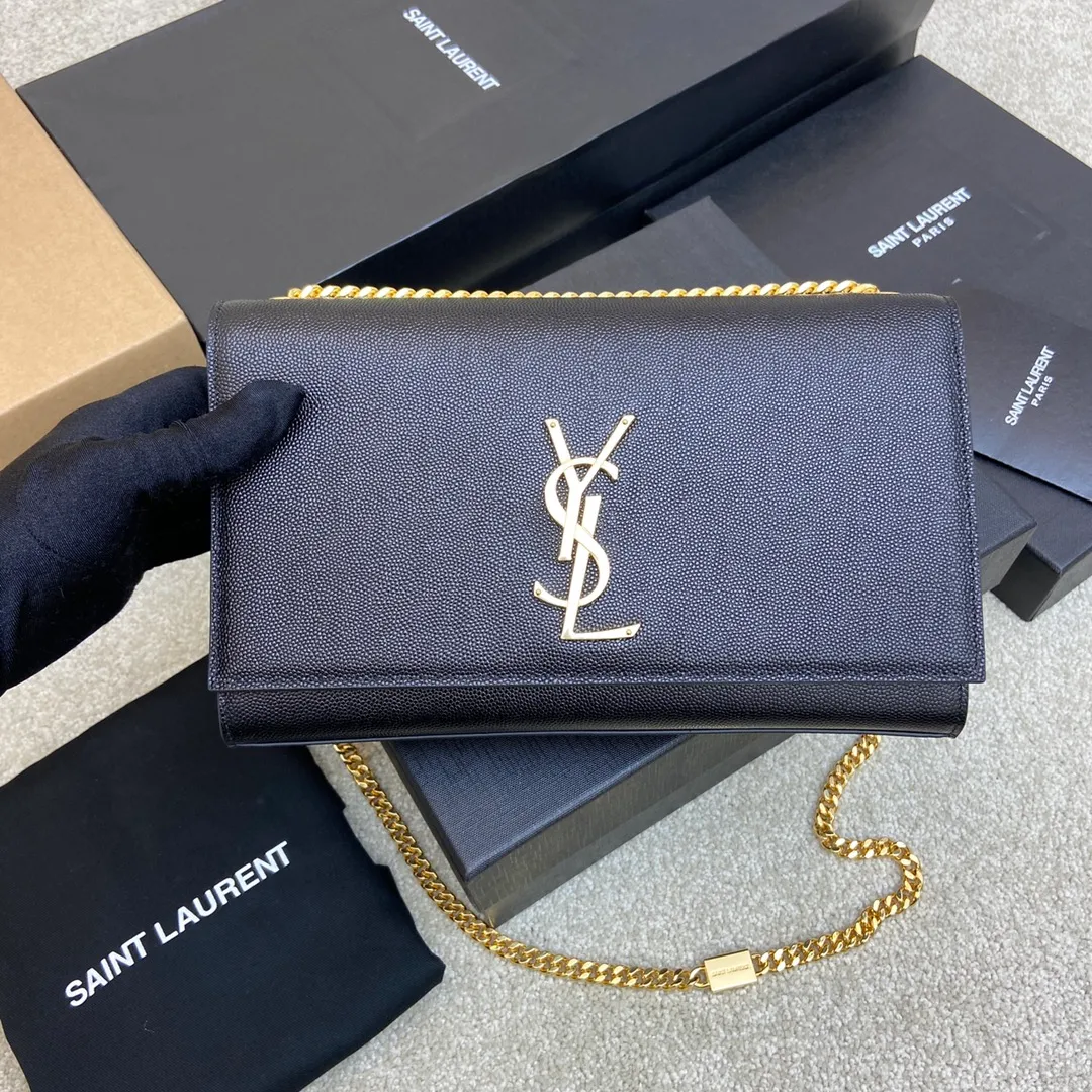 💰1260 Black ball pattern/gold buckle [original leather] 🌈Y’s most classic style Kate chain crossbody bag! A versatile style that is a must-have in every girl’s wardrobe! High-quality original South African cowhide, wear-resistant and scratch-resistant, no need to take special care of it💫Believe me, kate is definitely an eternal classic. No one would dare to call themselves fashionable without a Y family tassel bag👍20210630 Model: 354021 Size: 24*14.5*5.5cm