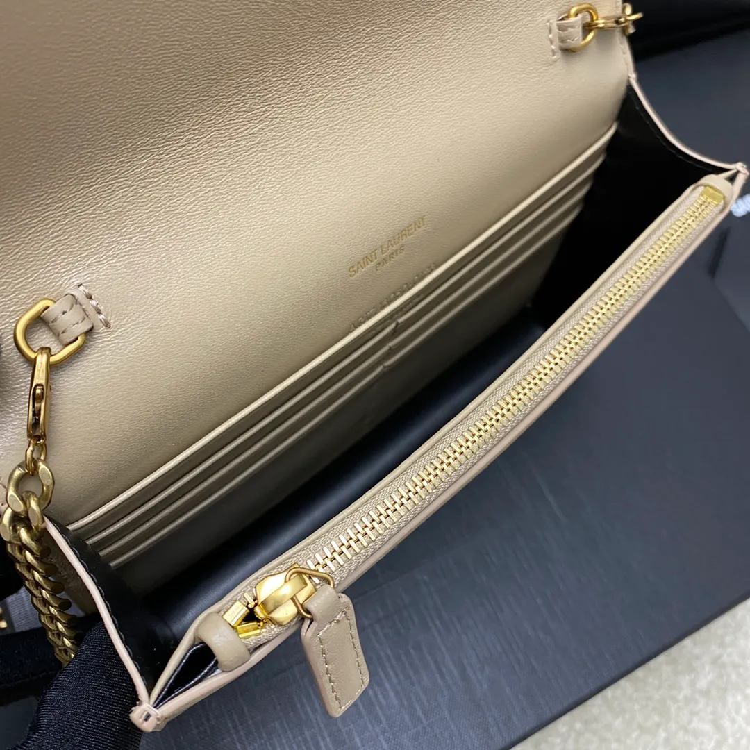 p1220 The top product in the market, apricot sheepskin/gold 🌈Y’s new product LE CASSANDRE smooth leather envelope chain wallet, made of Italian imported lambskin, soft to the touch! Front flap wallet, decorated with three-color metal logo, super nice! LECASSANDRE interior: six card slots, one bill slot, one main compartment, and one zippered coin pocket, practical and stylish! 20230610 Model: 743050 [original leather] Size: 19x12.5x3.5cm
