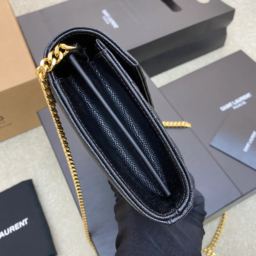 💰1300 black ball pattern/gold buckle 🌈YSL latest ENVELOPE Woc envelope bag ✉️Original caviar ball pattern, engraved inner zipper compartment, can be used as a clutch bag or as a shoulder bag. There are multiple card slots inside. Compact and practical 👍20220650 Model: 620280 [original leather] Size: 22.5x14x4cm