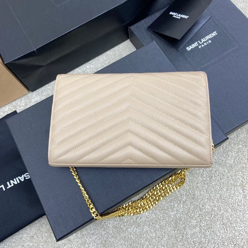 Apricot ball grain leather/gold buckle 🌈MONOGRAM caviar pattern original leather version envelope bag 👍A super practical small bag, the most classic style 👏100% original cowhide with fine handcrafting; customized metal Y family logo highlights personality; flip-top design ensures safety of use; small bag has large capacity, with 20 card slots, two banknote compartments, two central compartments, and an inner zipper bag to hold everything‼ ️20210630 Model: 360452 [original leather] Size: 22.5*14*4cm