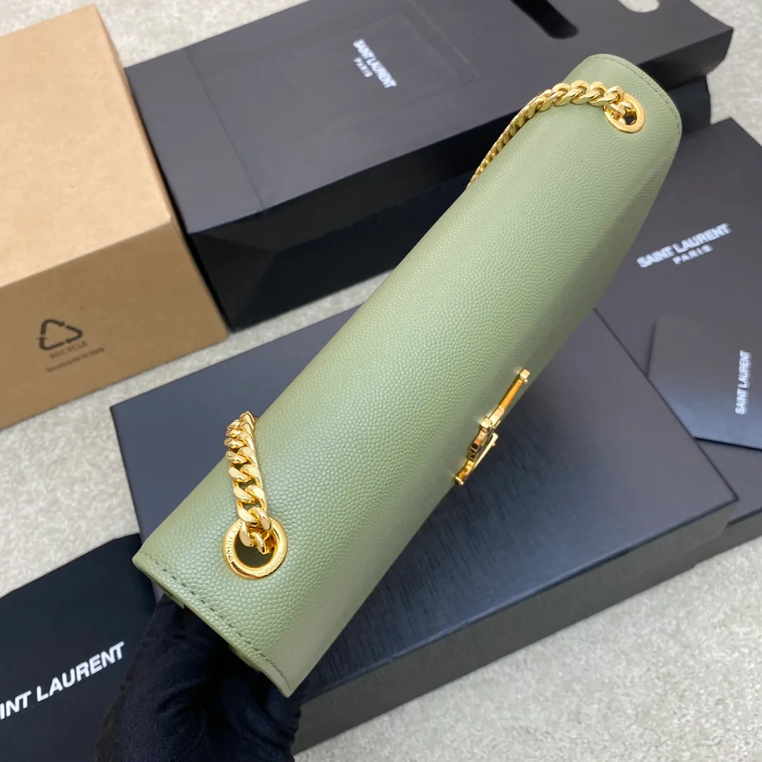 💰1260 Avocado green ball pattern/gold buckle 🌈Y’s most classic style Kate chain crossbody bag! A versatile style that is a must-have in every girl’s wardrobe! High-quality original South African cowhide, wear-resistant and scratch-resistant, no need to take special care of it💫Believe me, kate is definitely an eternal classic. No one would dare to call themselves fashionable without a Y family tassel bag👍20210630 Model: 354021 [Original leather] Size: 24x14.5x5.5cm