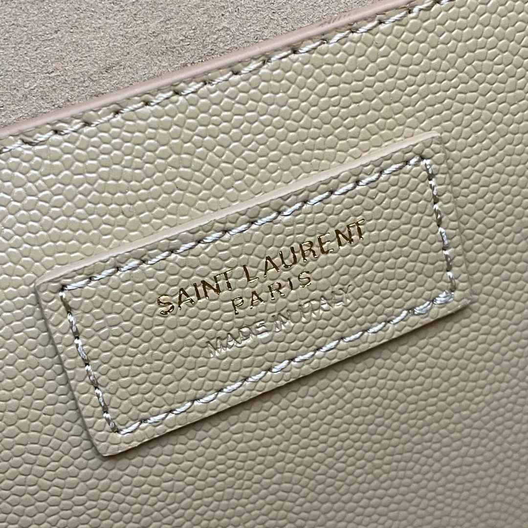 💰1260 Apricot ball pattern/gold buckle [original leather] 🌈Y’s most classic style Kate chain crossbody bag! A versatile style that is a must-have in every girl’s wardrobe! High-quality original South African cowhide, wear-resistant and scratch-resistant, no need to take special care of it💫Believe me, kate is definitely an eternal classic. No one would dare to say they are fashionable without a Y family tassel bag👍20210630 Model: 354021 [original leather] Size: 24*14.5*5.5cm