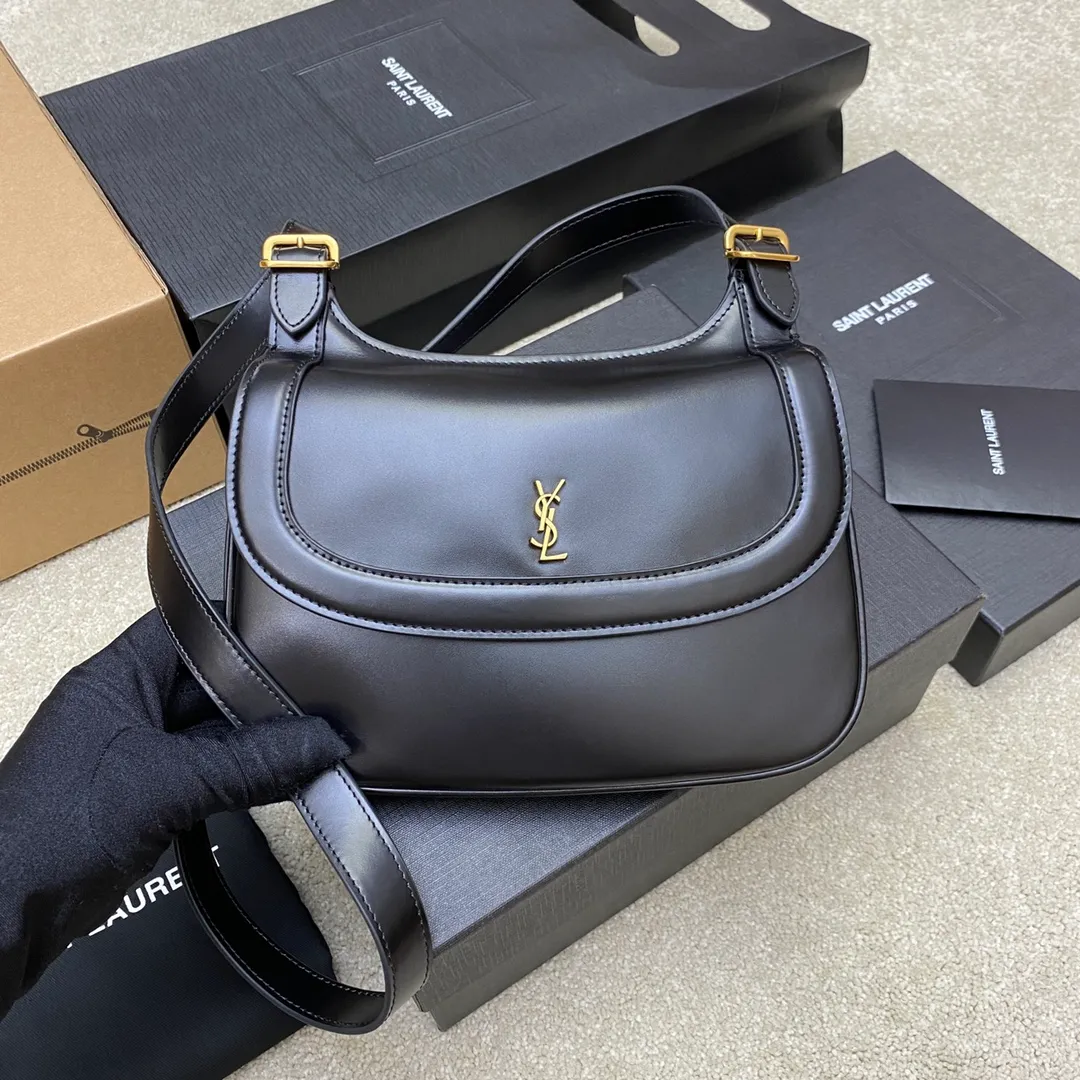 💰1560 black plain leather/gold 🌈2022 new saddle bag CHARLIE medium smooth leather shoulder bag, CHARLIE medium smooth leather shoulder bag, CHARLIE medium front flap shoulder bag, decorated with metal intertwined YSL letter logo, with side accordion bag design, adjustable strap with buckle, can be used for shoulder or crossbody👍20220780 Model: 686742 [original leather] Size: 23x17x4cm