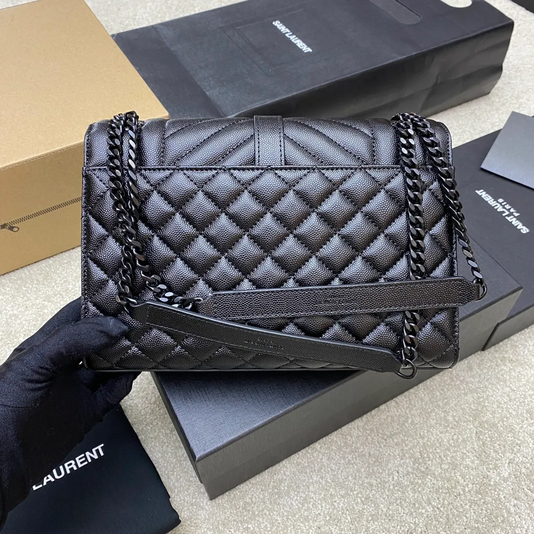 Black ball pattern/black chain 🌈𝑬𝒏𝒗𝒆𝒍𝒐𝒑𝒆 medium grain embossed quilted genuine leather envelope bag, classic is eternal, the sky-high V pattern and rhombus caviar pattern, Italian original cowhide with eye-catching Y family logo, stylish and stylish all in one! One chain and three backs, single chain cross-body, double chain single back, single chain single back are all perfect🤗Little fairies of different heights, there is always a way to carry it that suits you❤️20230750 Model: 392739 [original leather] Size: 24x17.5x6cm