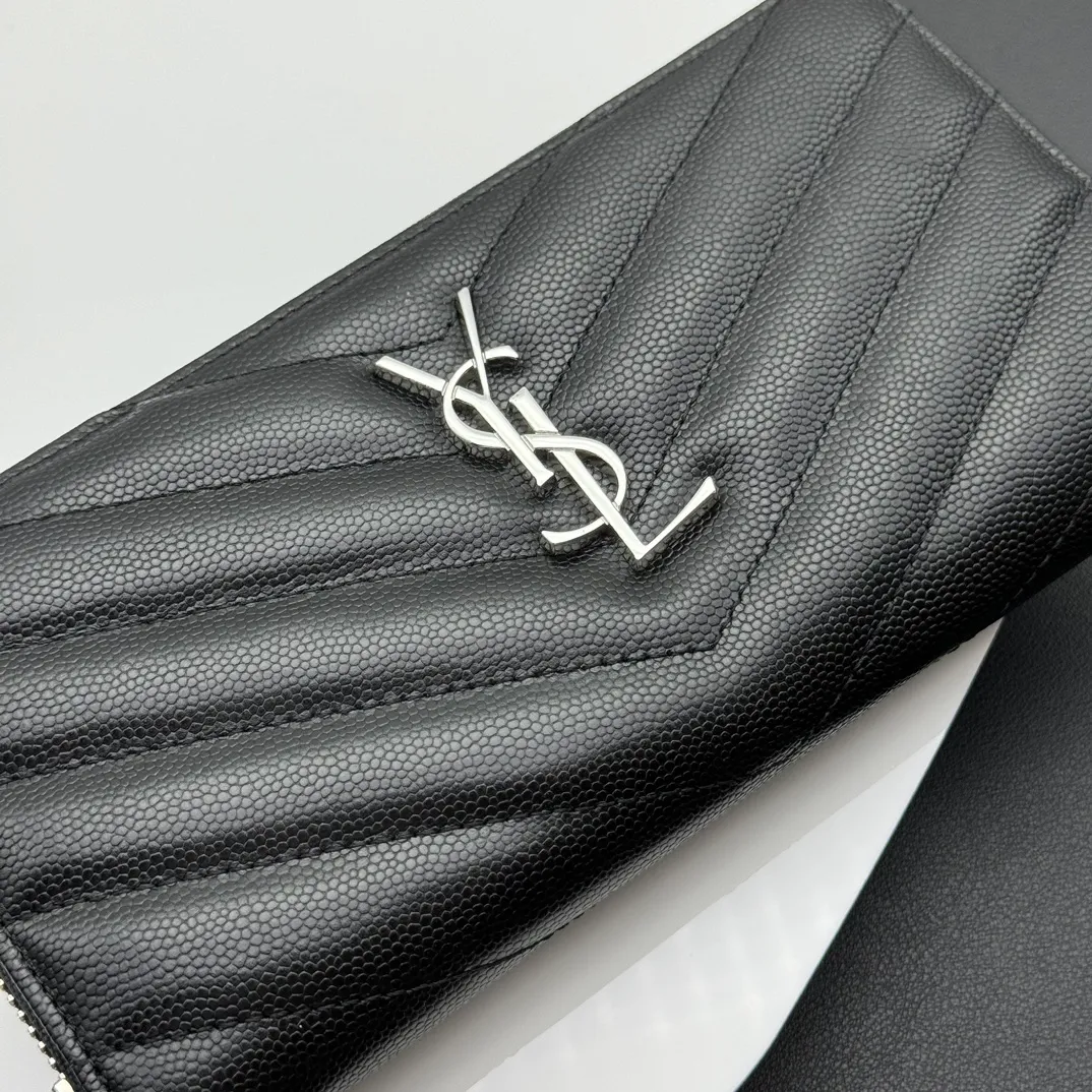 💰170 💎Top quality💖 MATELASSE flip-top grain embossed leather wrap-around zipper wallet Caviar silver gold #Saint Laurent Hot model🔥Wallet, V-line single pull style top product on the market, using original hardware, full leather inside and outside, complex grid tailoring, sufficient supply💪Hurry up and get it [呲呲]The quality is too good👏 Style number: 358094 Size: 19x9cm