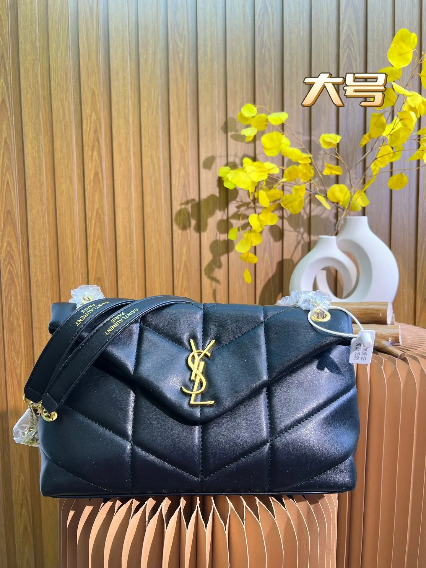 All categories Official website "Brand Women's Bags" Women's Bags 💙 YSL 2023 latest version YSL crossbody bag
