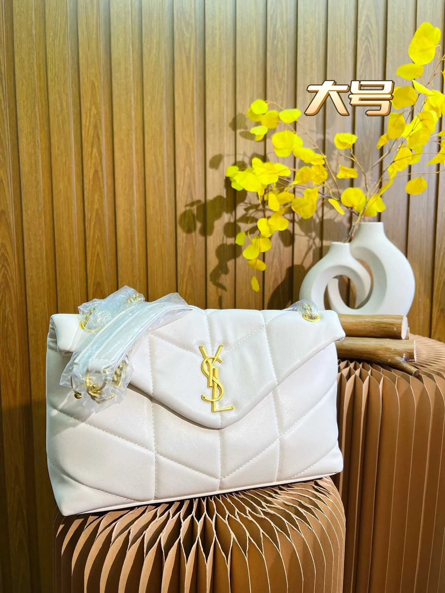 All categories Official website "Brand Women's Bags" Women's Bags 💙 YSL 2023 latest version YSL crossbody bag