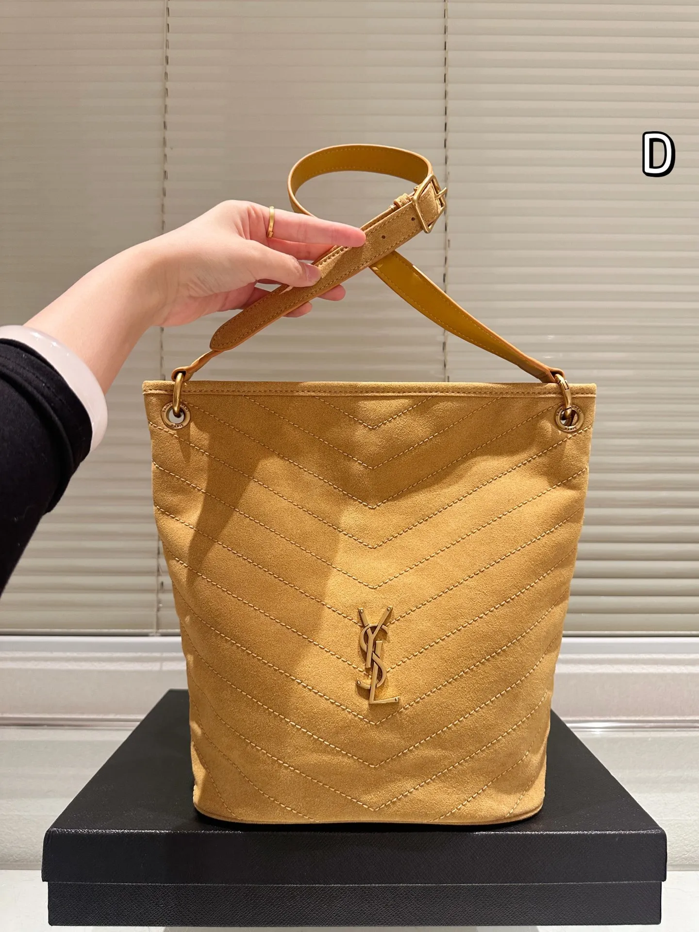 All Categories Official Website "Brand Women's Bags" Women's Bags 💙 YSL 2025 New YSL Bucket Bag