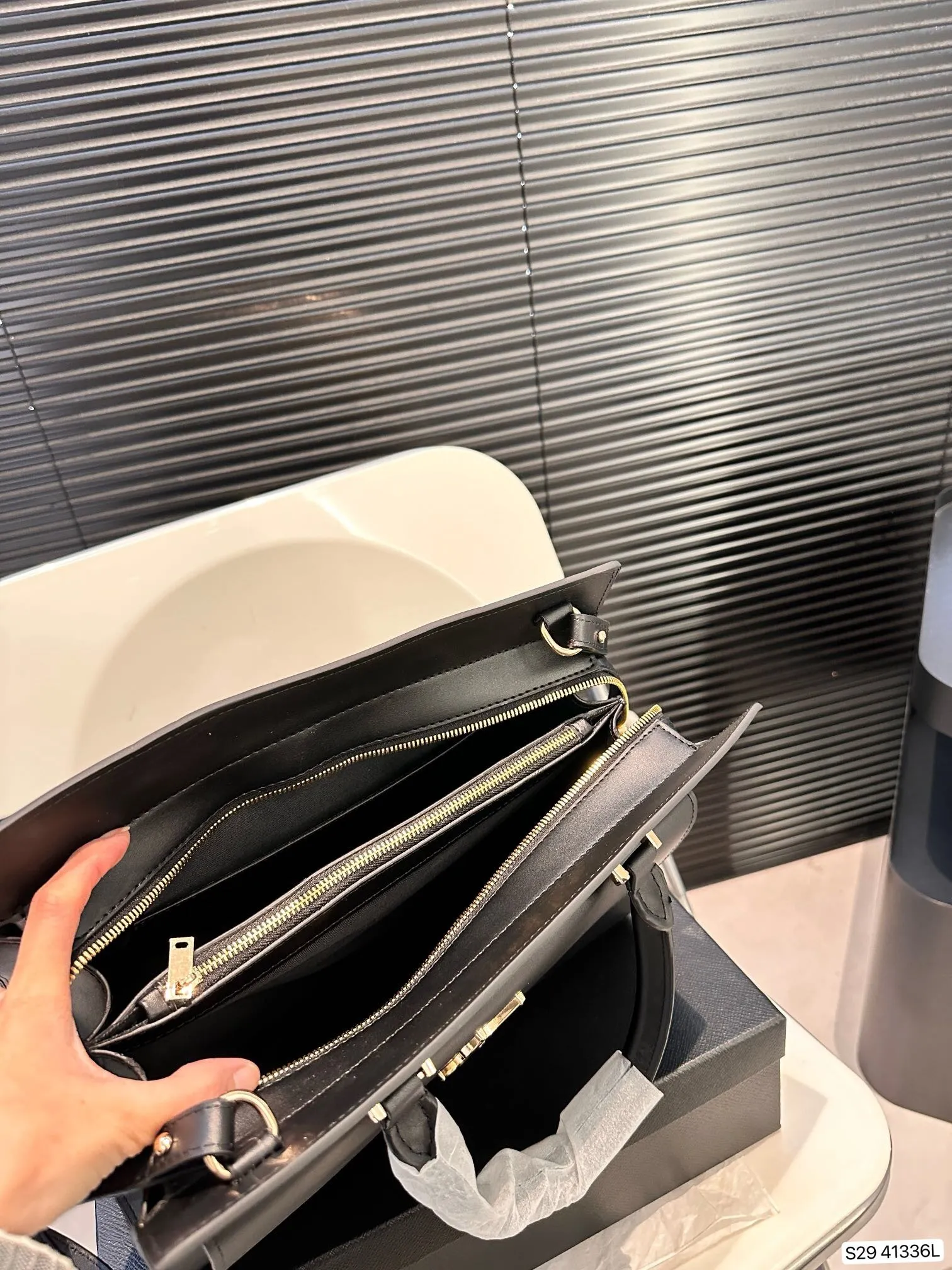 All Categories Official Website "Brand Women's Bags" Women's Bags 💙 YSL 2024 Official Website New YSL Crossbody Bag