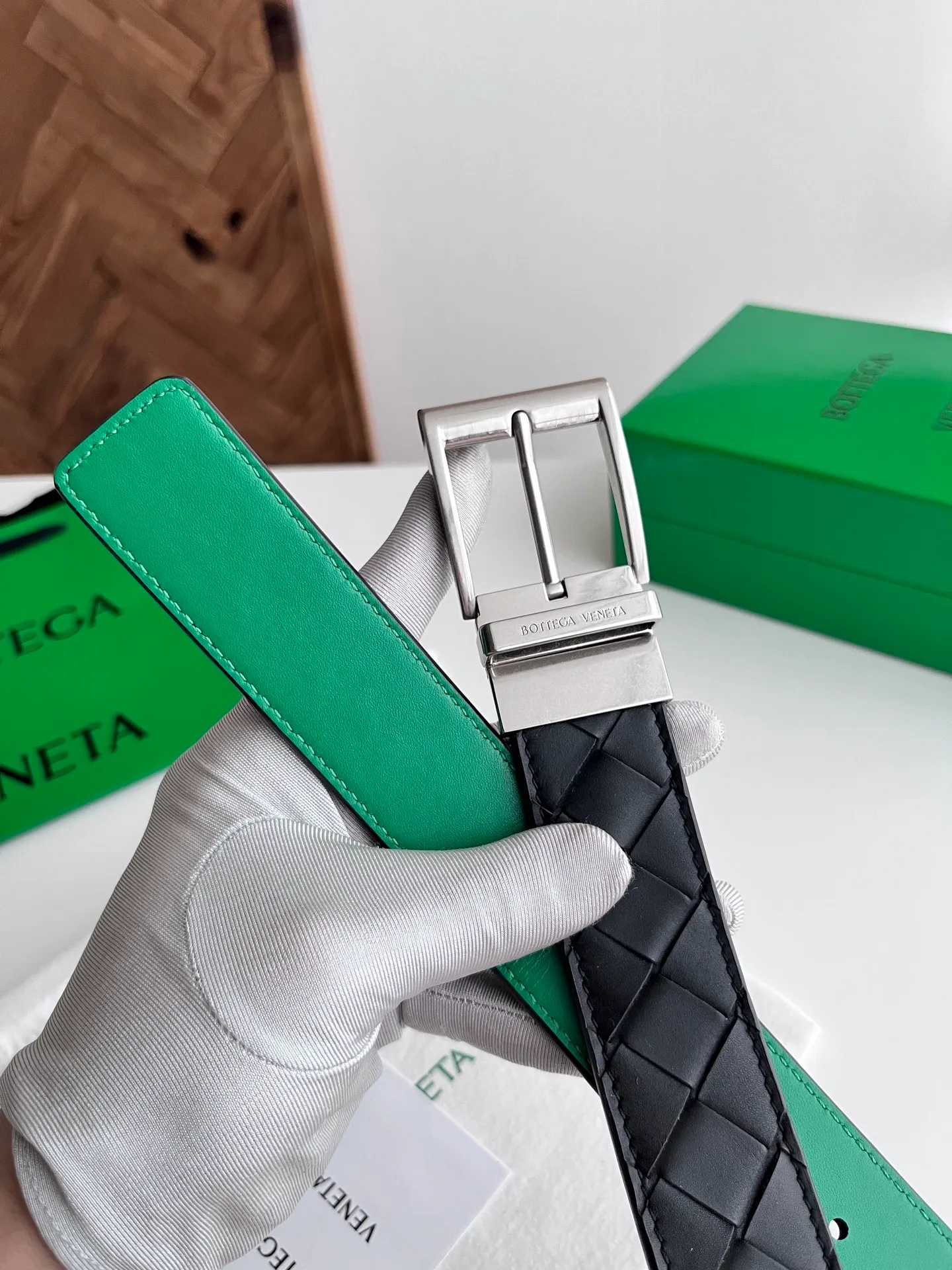 💰560💰Complete package💰 💍Purchase level Bv⚡️🌹2025 latest men's woven belt, double-sided, pure handmade intreccio large plaid weaving, double-sided Italian calfskin with vacuum gun color rotatable pin buckle, logo on the front, belt width 35MM