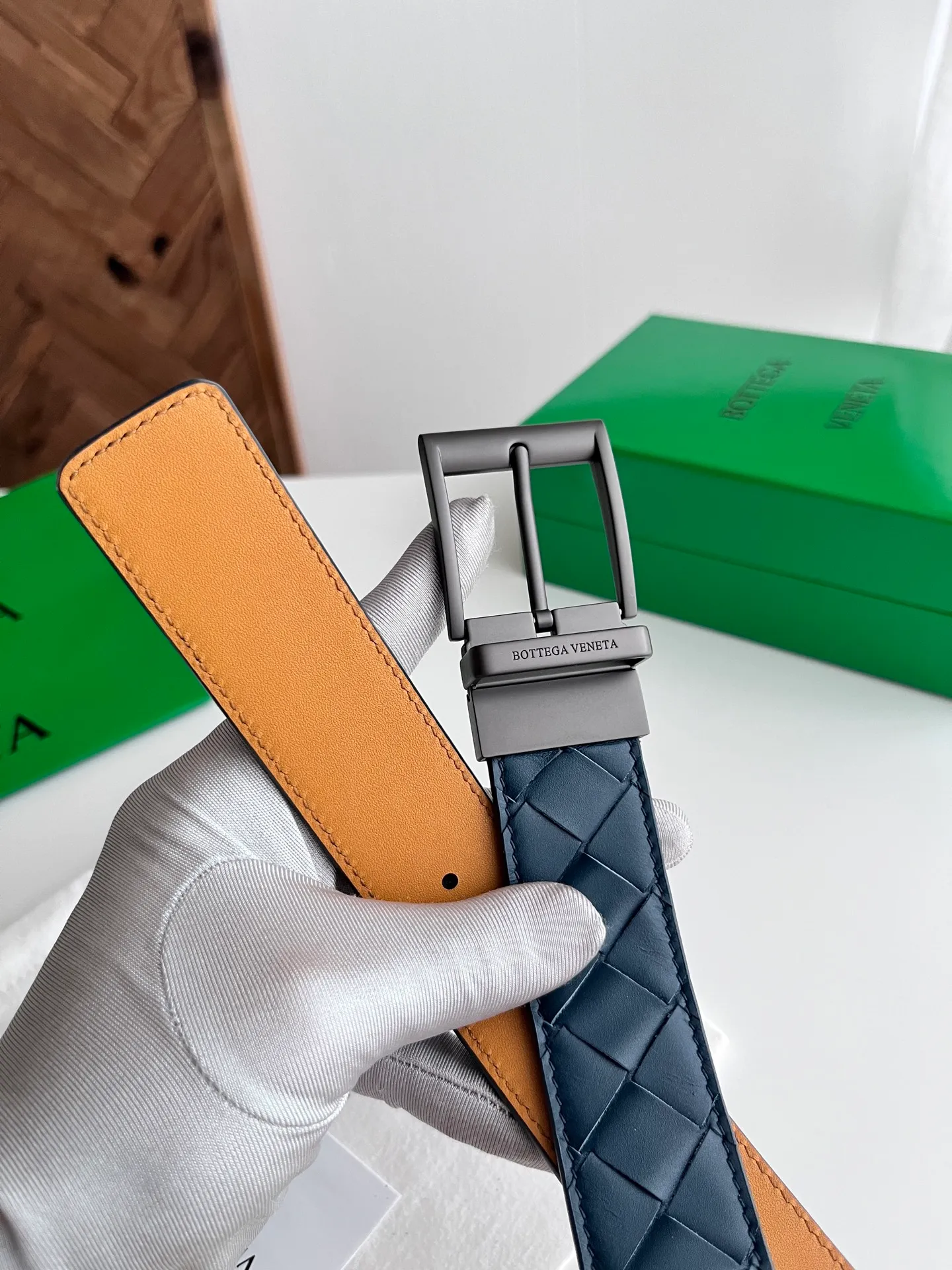 💰560💰Complete package💰 💍Purchase level Bv⚡️🌹2025 latest men's woven belt, double-sided, pure handmade intreccio large plaid weaving, double-sided Italian calfskin with vacuum gun color rotatable pin buckle, logo on the front, belt width 35MM
