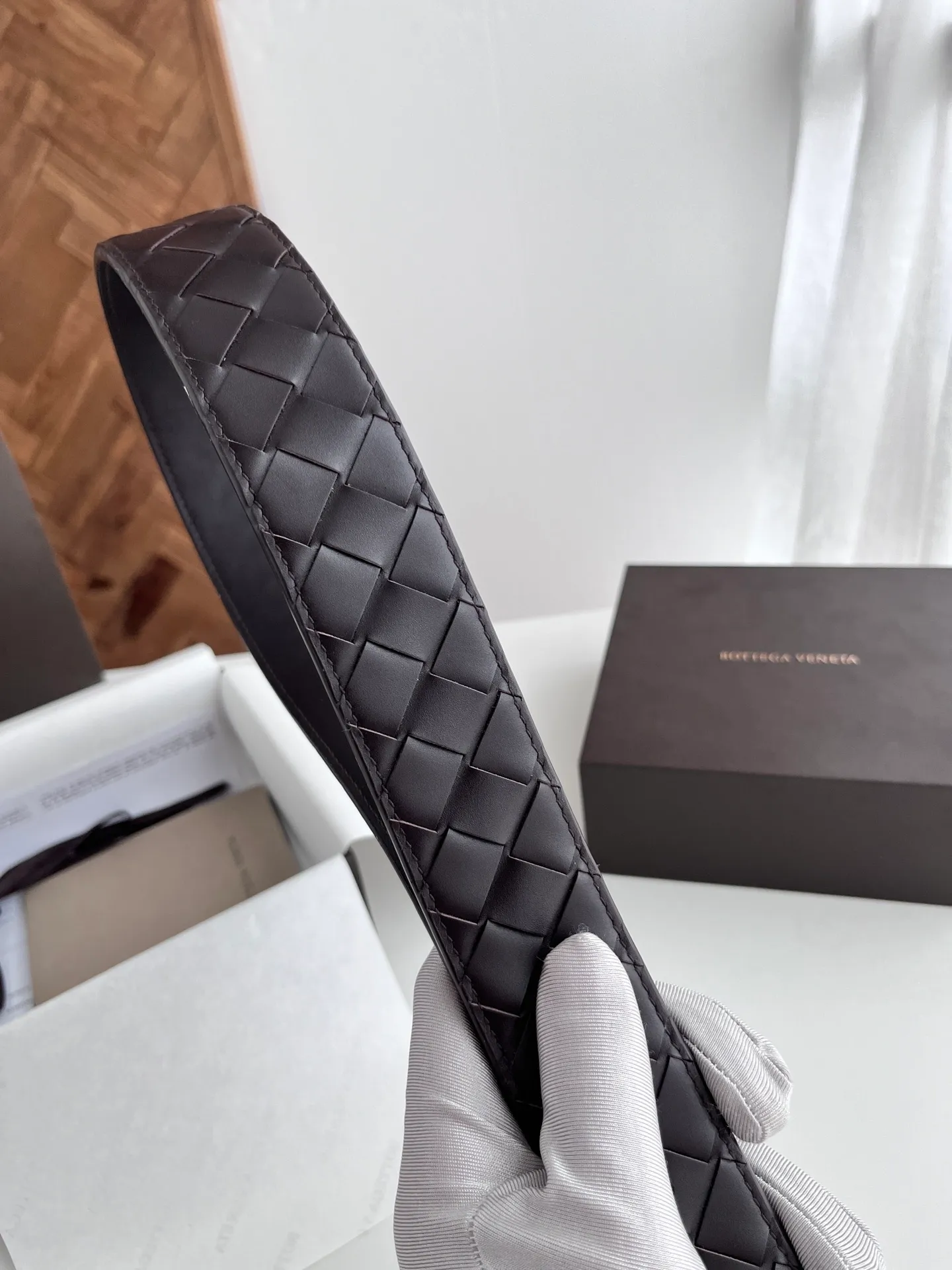 💰560💰Full package💰 💍Purchasing-grade BV 2024 wide version men’s belt⚡️Handmade large plaid intreccio woven Italian calfskin⚡️With vacuum gun-colored pin buckle⚡️Belt width 4.0cm