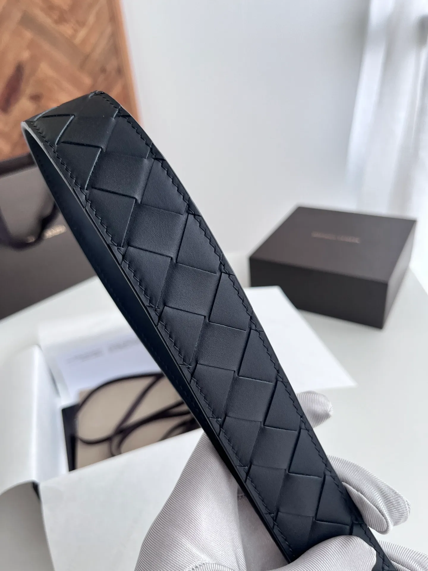 💰560💰Full package💰 💍Purchase-grade BV 2024 new double-sided men's belt, handmade large intreccio woven Italian calfskin, with new buckle design, rotatable vacuum gun-colored pin buckle, belt width 3.5cm