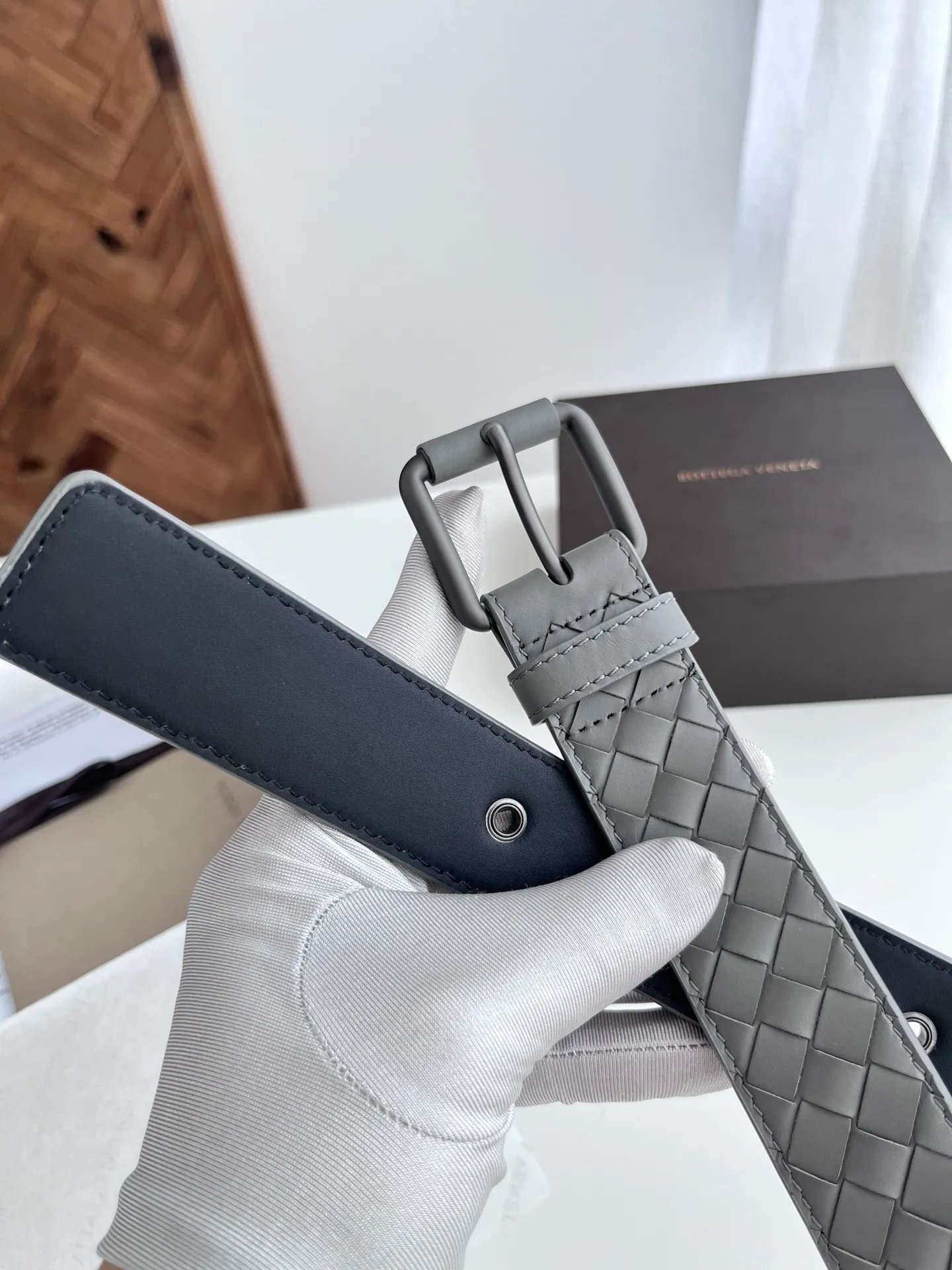💰520💰Full set of packaging💰 💍Purchase level bv new men's woven belt intreccio Italian matte calfskin pure handmade small plaid weaving with matte gun color leather-wrapped nail buckle width 3.5CM