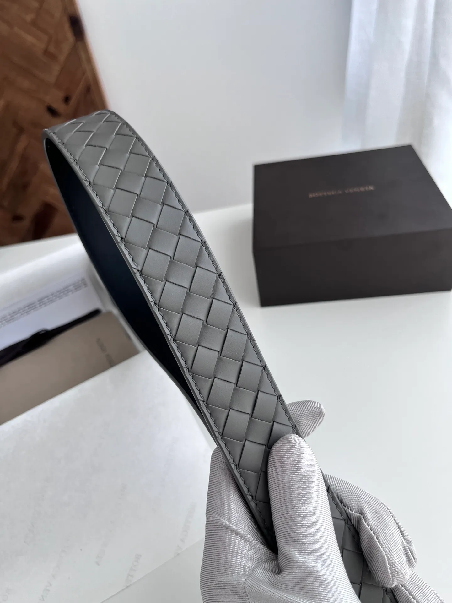 💰520💰Full set of packaging💰 💍Purchase level bv new men's woven belt intreccio Italian matte calfskin pure handmade small plaid weaving with matte gun color leather-wrapped nail buckle width 3.5CM