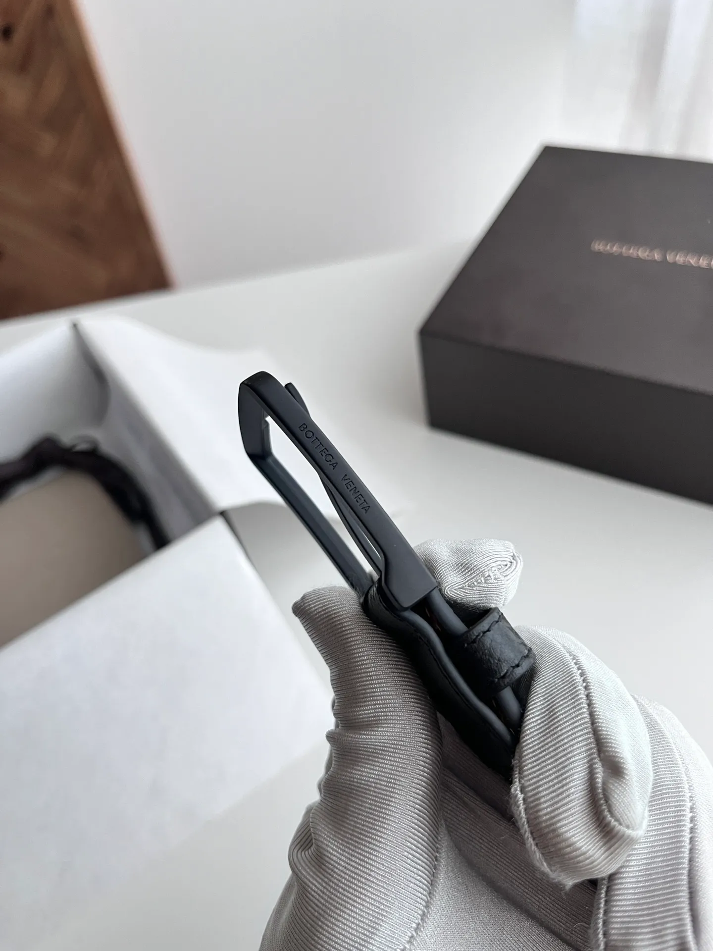 💰502💰Full set of packaging💰 💍Purchase level Bv⚡️🌹2025 latest men's flat belt, double-sided Italian pebbled calfskin with vacuum gun-colored pin buckle, logo on the side⚡️🌹Width 35MM