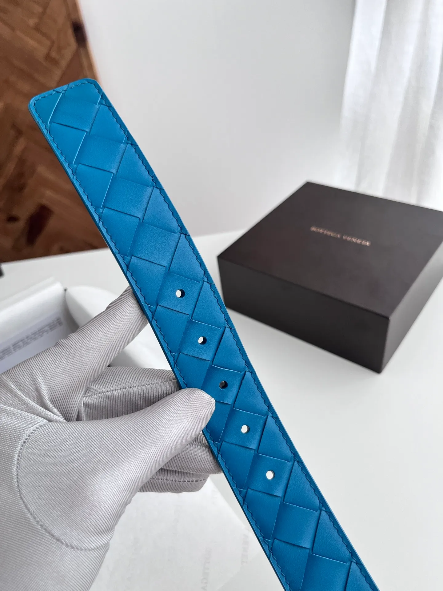 💰560💰Full package💰 💍Purchase level BV 2024 latest men's woven belt, double-sided, pure handmade intreccio large plaid weaving, double-sided Italian calfskin with slightly retro silver rotatable pin buckle, width 35MM
