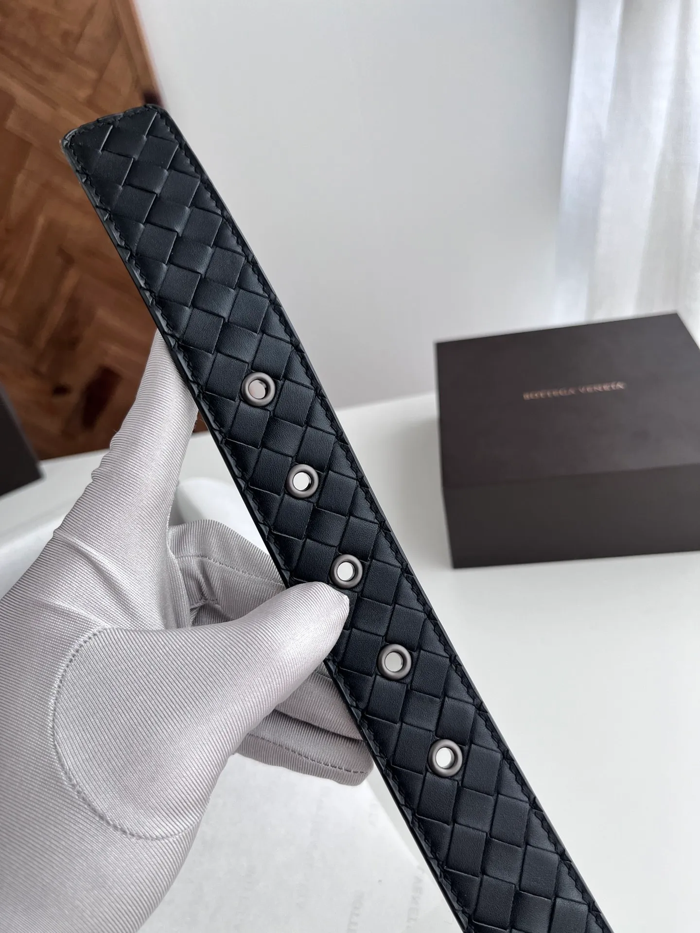 💰520💰Full set of packaging💰 💍Purchase level bv new men's woven belt intreccio Italian matte calfskin pure handmade small plaid weaving with matte gun color leather-wrapped nail buckle width 3.5CM