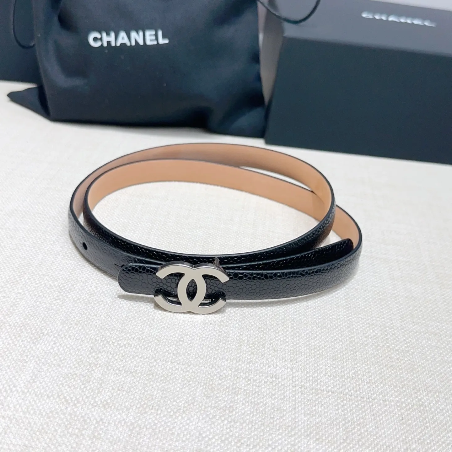 💰440💰Full package💰 💍Purchase-grade Chanel belt⚡️🌹Width 1.5cm, double-sided first-layer imported cowhide⚡️🌹Length: 75-100 Euro, copper five-button original mold opening and customization