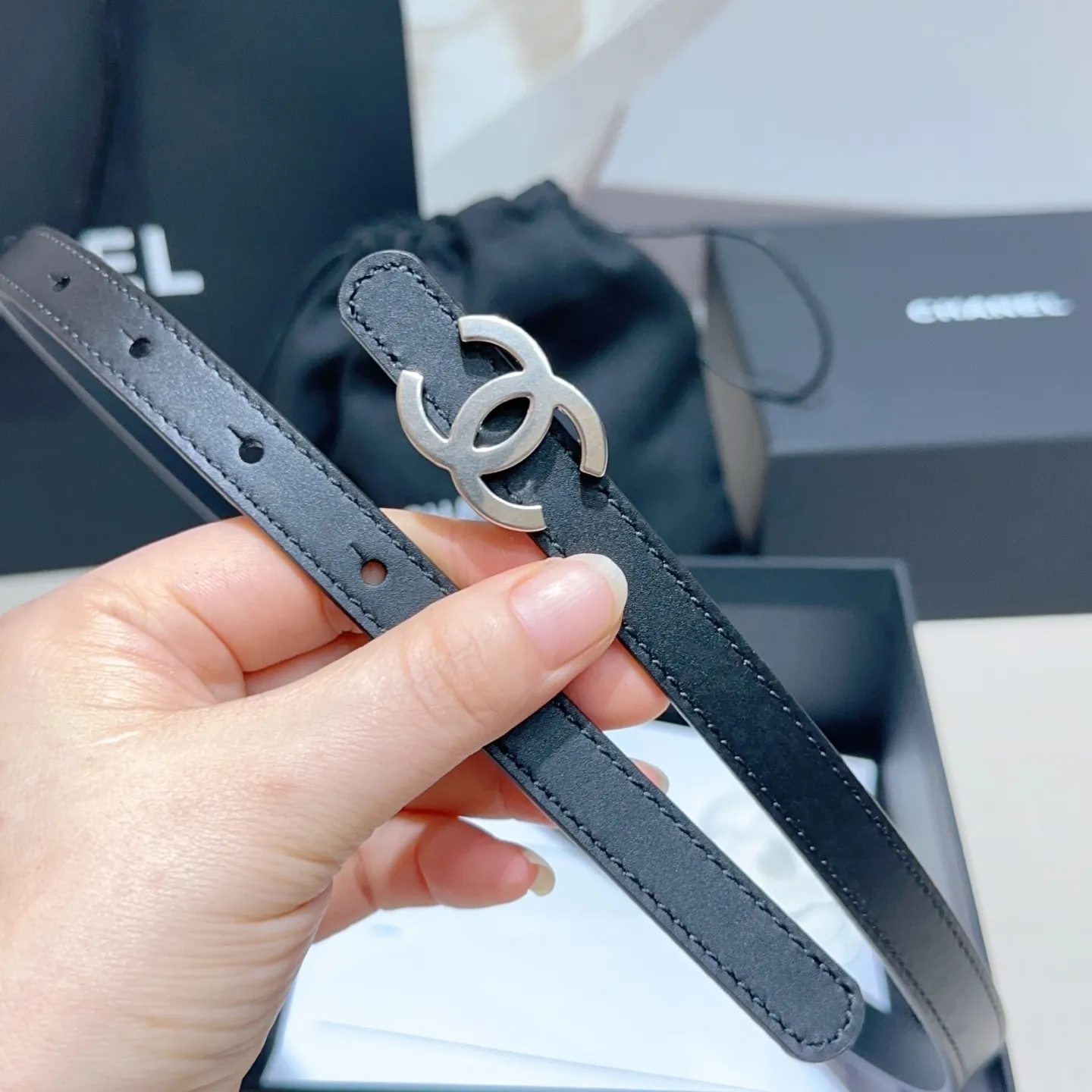 💰440💰Full package💰 💍Purchase-grade Chanel belt⚡️🌹Width 1.5cm, double-sided first-layer imported cowhide⚡️🌹Length: 75-100 Euro, copper five-button original mold opening and customization