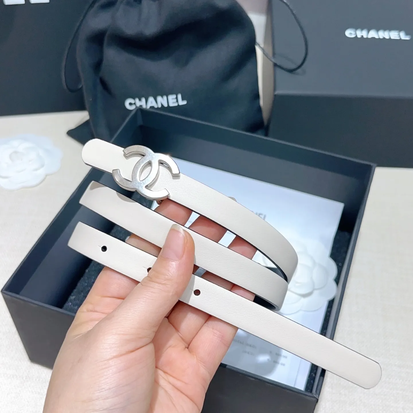 💰440💰Full package💰 💍Purchase-grade Chanel belt⚡️🌹Width 1.5cm, double-sided first-layer imported cowhide⚡️🌹Length: 75-100 Euro, copper five-button original mold opening and customization