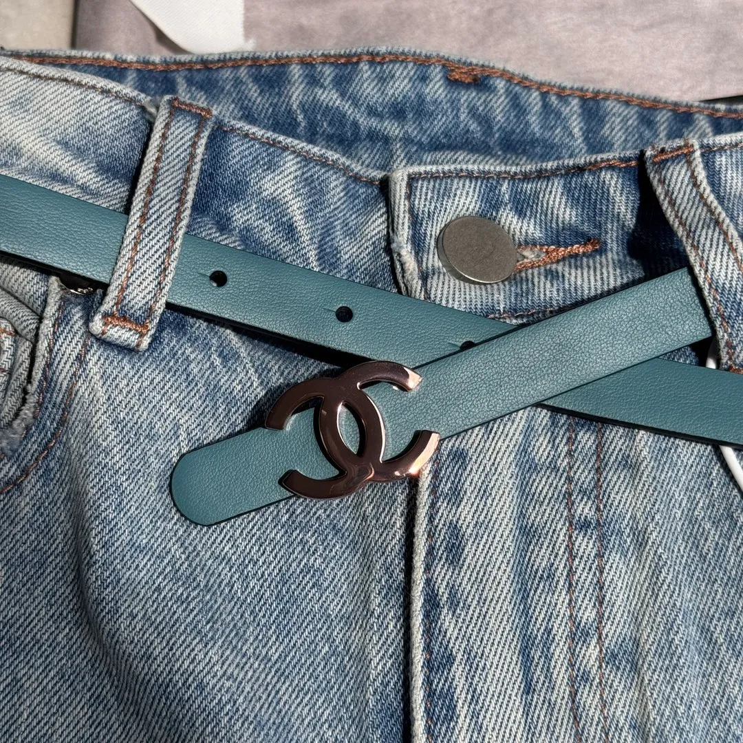 💰440💰Full package💰 💍Purchase-grade Chanel belt⚡️🌹Width 1.5cm, double-sided first-layer imported cowhide⚡️🌹Length: 75-100 Euro, copper five-button original mold opening and customization