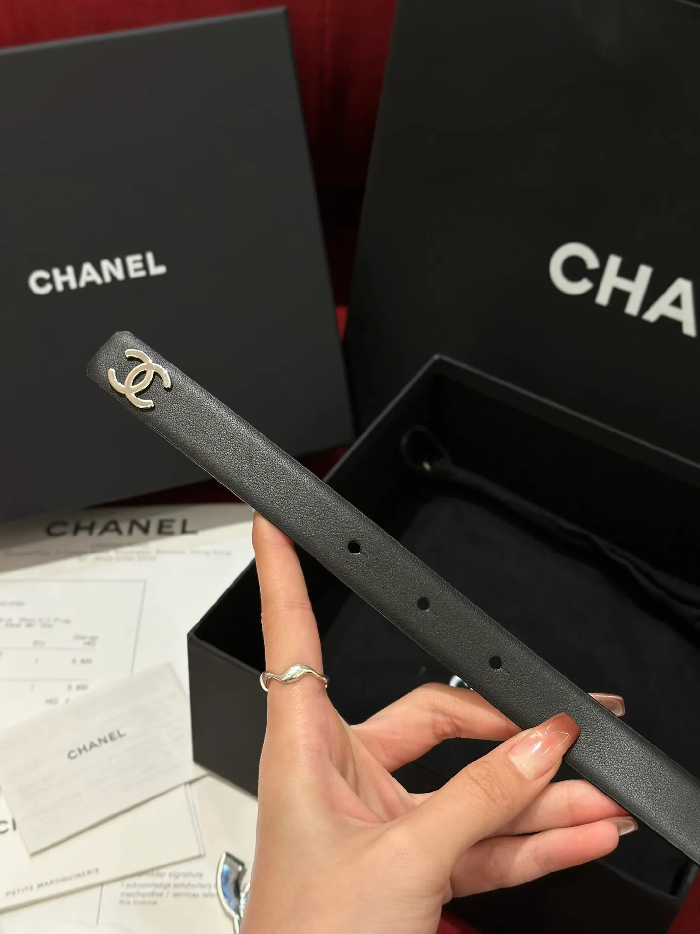 💰480💰Full package💰 💍Purchase level CHANEL⚡️🌹Latest fashion styles for women‼ ️‼ ️ The tail has a double C classic logo, top quality, genuine molded high-end custom leather hardware, custom pure steel hardware buckles, the belt adopts an elastic waist design to achieve a slimming effect, genuine positioning logo printing, comparable to the genuine product ⚡️🌹 Width 2.0cm