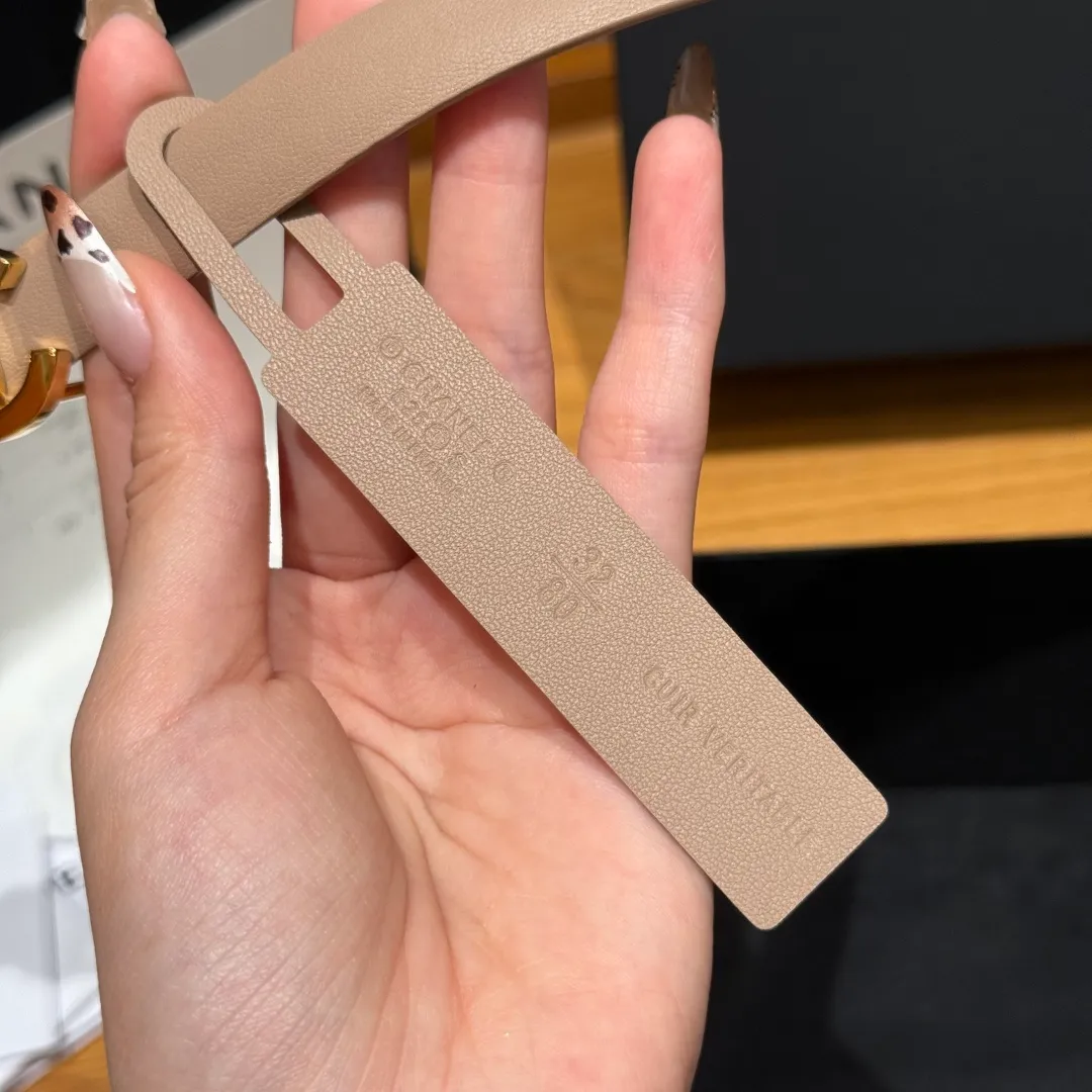 💰440💰Full package💰 💍Purchase level Chanel ⚡️🌹New narrow double-sided belt Chanel classic double-sided belt, made of high-quality calfskin, more suitable for summer, suitable for matching pants and skirts, very versatile 👍, the overall details are very surprising, full of design 👍🏻 Width: 15 mm